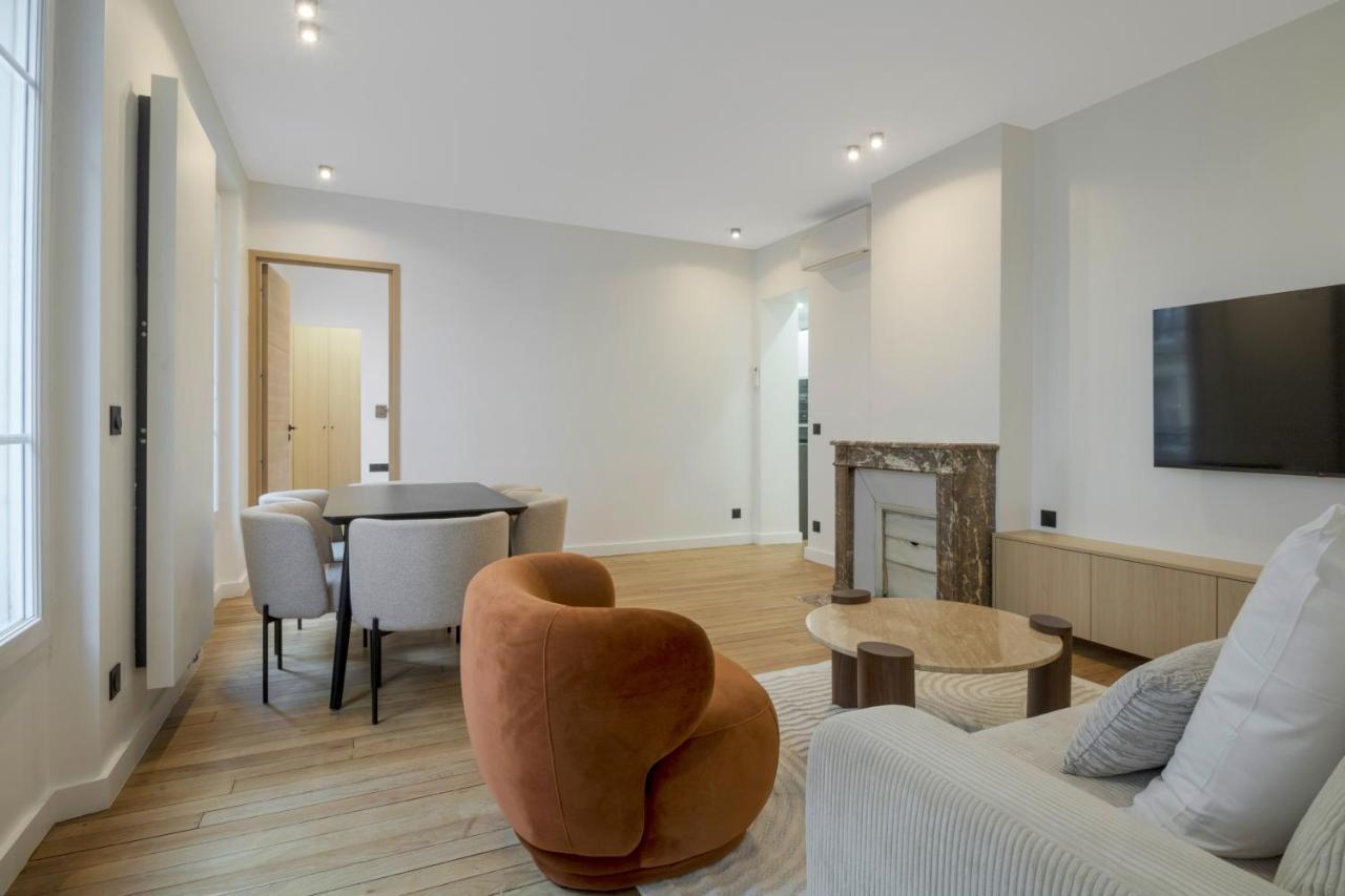 Premium - Arc De Triomphe - Trocadero Apartment